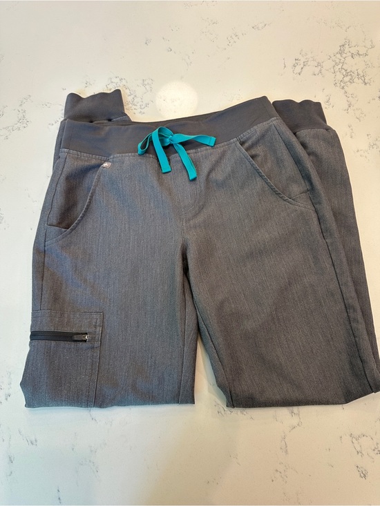 Figs Pants - Figs Women’s Graphite Zamora Jogger Scrub Pants size XXS